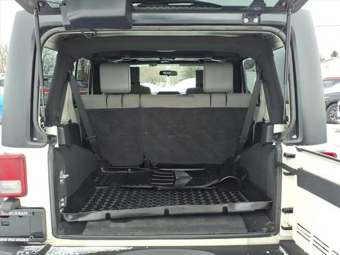 Used 2010 Jeep Wrangler Unlimited Sport image 10