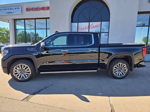 Used 2026 GMC Sierra 1500 Denali Ultimate AWD/4WD image 5