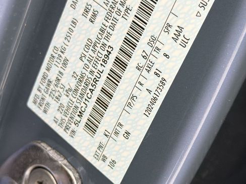 Used 2024 Lincoln Corsair FWD w/ Equipment Group 101A image 22