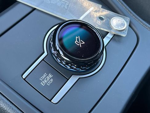 New 2025 Volkswagen Tiguan S image 12