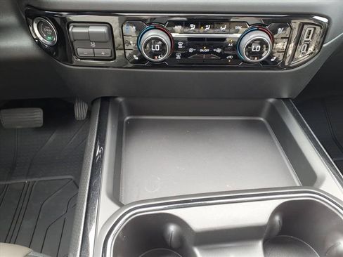 New 2026 Chevrolet Silverado 2500 ZR2 AWD/4WD image 21