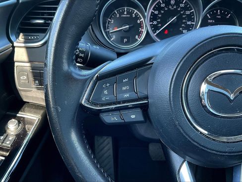 Used 2022 MAZDA CX-9 Touring image 11