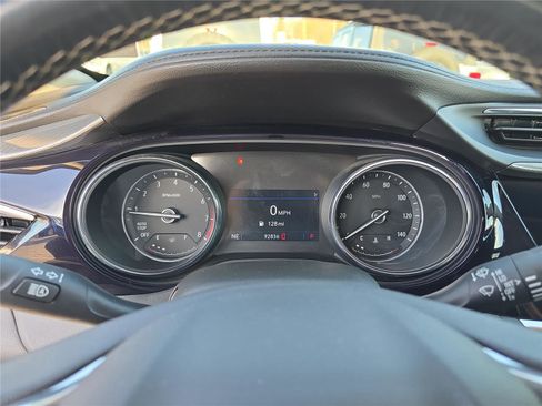 Used 2020 Buick Encore GX Preferred w/ Cold Weather Comfort Package image 31