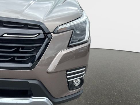 Used 2023 Subaru Forester Touring AWD/4WD image 10