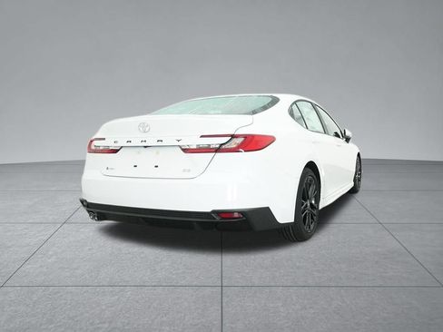 Used 2025 Toyota Camry SE w/ Multimedia Upgrade Package FWD image 28