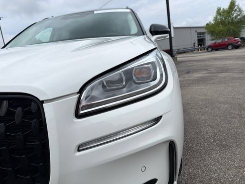 Used 2023 Lincoln Corsair Reserve w/ Equipment Group 201A AWD/4WD image 11