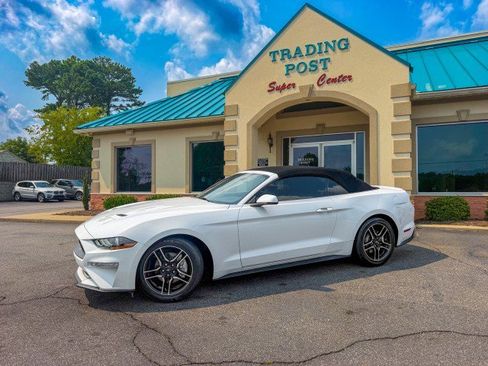 Used 2019 Ford Mustang Premium RWD image 23