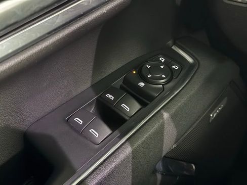 Used 2024 GMC Sierra 1500 Elevation w/ Elevation Premium Package image 32