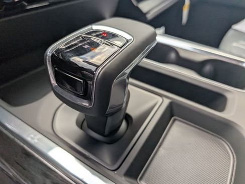 New 2026 Chevrolet Silverado 1500 LTZ w/ LTZ Premium Package AWD/4WD image 23