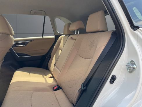 Certified 2025 Toyota RAV4 XLE AWD/4WD image 18