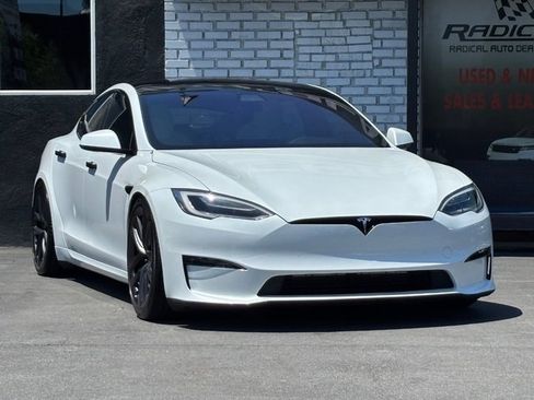 Used 2022 Tesla Model S Plaid AWD/4WD image 3