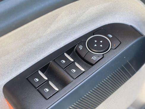 Used 2022 Ford Maverick XLT FWD image 20