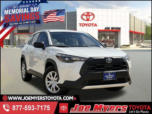 Used 2026 Toyota Corolla Cross L FWD image 1