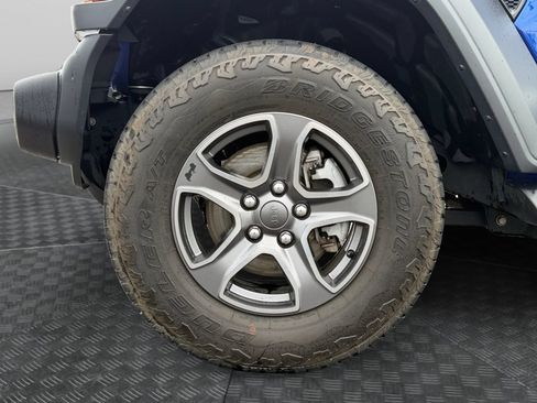 Used 2018 Jeep Wrangler Unlimited Sport S AWD/4WD image 16
