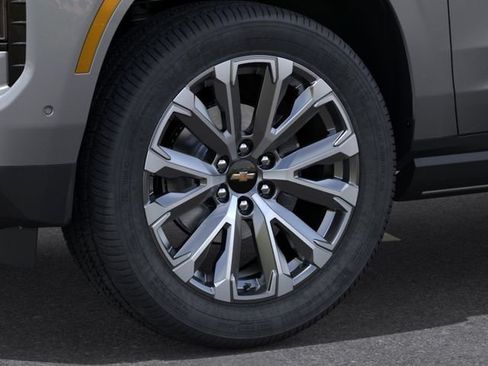 New 2026 Chevrolet Tahoe High Country AWD/4WD image 9