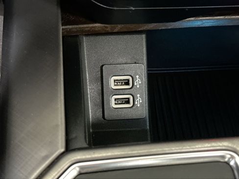 Used 2019 Ford F150 Limited w/ Trailer Tow Package image 30