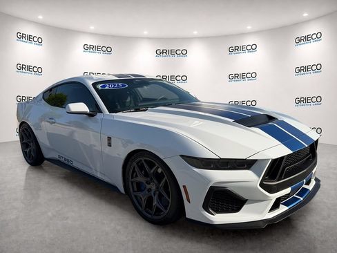 Used 2025 Ford Mustang GT Premium w/ GT Performance Package RWD image 1