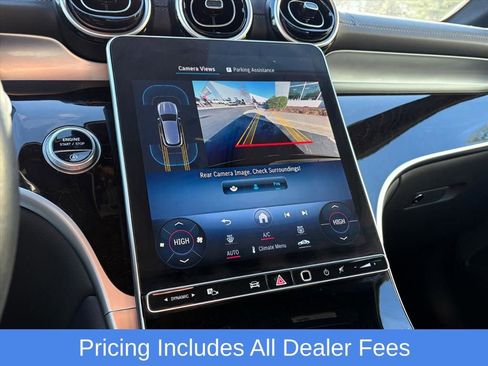 Used 2024 Mercedes-Benz GLC 300 4MATIC image 9