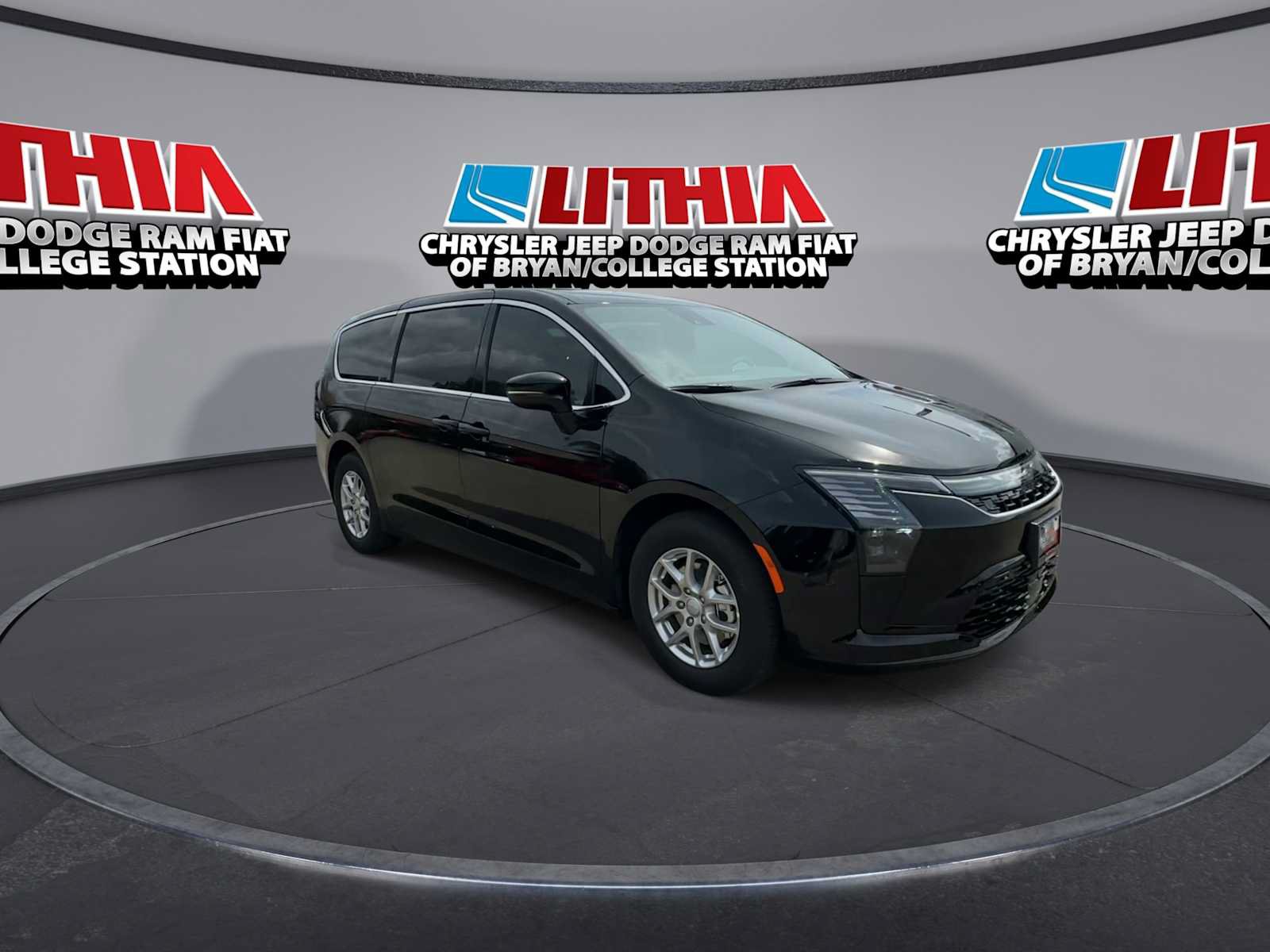 New 2027 Chrysler Pacifica Select FWD image 2
