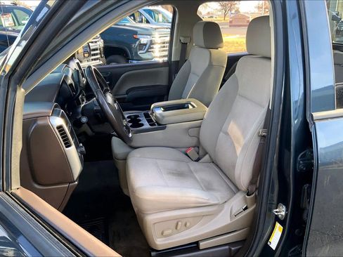 Used 2018 Chevrolet Silverado 1500 LT w/ LT Eassist Package image 7