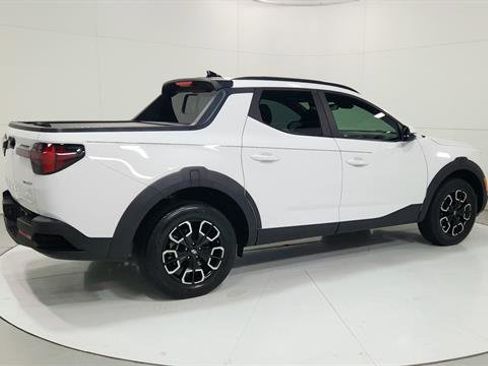 Used 2022 Hyundai Santa Cruz SEL Premium image 8