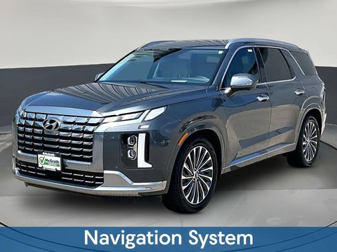 Used 2024 Hyundai Palisade Calligraphy AWD/4WD image 3