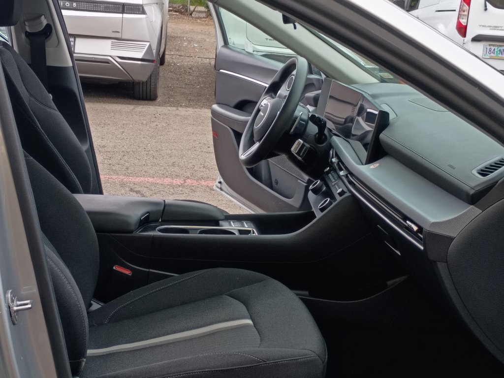 Certified 2025 Hyundai Sonata SEL FWD image 21
