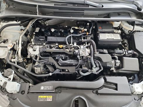 Used 2025 Toyota Corolla LE FWD image 42