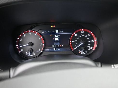 Used 2024 Nissan Frontier Pro-X w/ Pro Convenience Package RWD image 11
