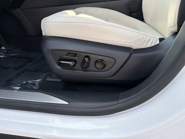 Certified 2026 Lexus RX 350 AWD w/ Convenience Package image 13