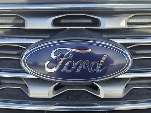 Used 2016 Ford Explorer Limited w/ Class II Trailer Tow Package image 52