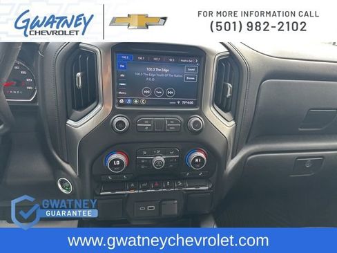 Used 2022 Chevrolet Silverado 1500 RST w/ LPO, Blackout Package image 18