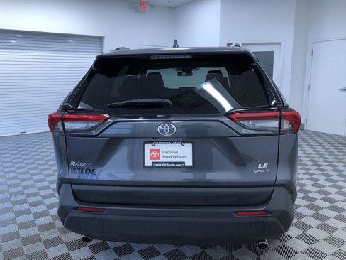 Certified 2025 Toyota RAV4 LE AWD/4WD image 13