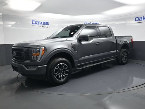 Used 2021 Ford F150 XLT w/ Equipment Group 302A High AWD/4WD image 3
