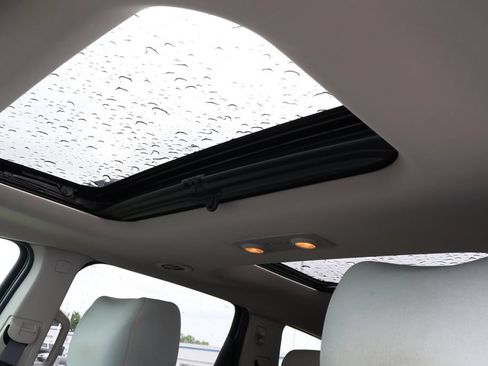 Used 2011 Chevrolet Traverse LT w/ LPO, 'HIT The Road' Package FWD image 14