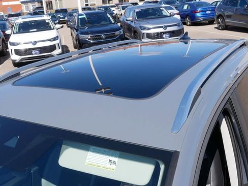 Certified 2023 Volkswagen Taos SEL image 11