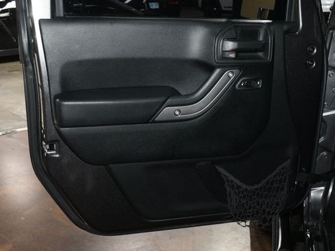 Used 2014 Jeep Wrangler Sport w/ Quick Order Package 24S AWD/4WD image 45
