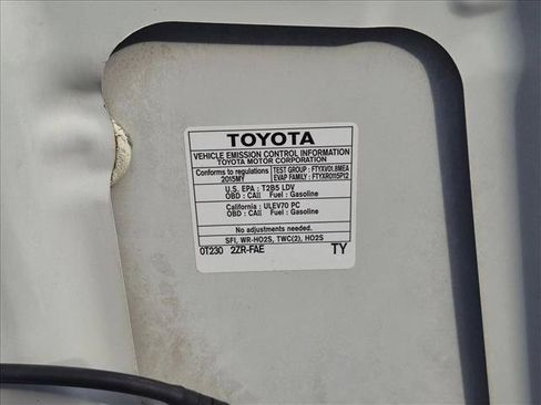 Used 2015 Toyota Corolla LE FWD image 22