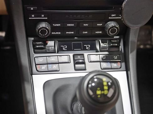 Used 2017 Porsche 911 Carrera 4S AWD/4WD image 24