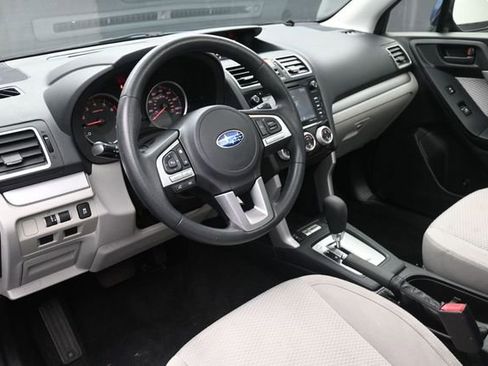 Used 2018 Subaru Forester 2.5i Premium w/ All-Weather Package AWD/4WD image 18