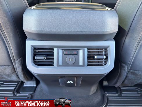 Used 2026 Ford F250 Lariat w/ Tremor Off-Road Package AWD/4WD image 32