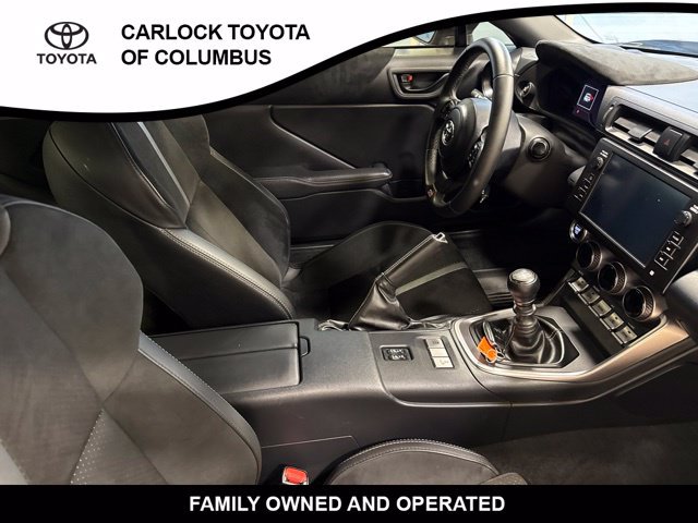 Used 2024 Toyota GR86 Premium RWD image 21