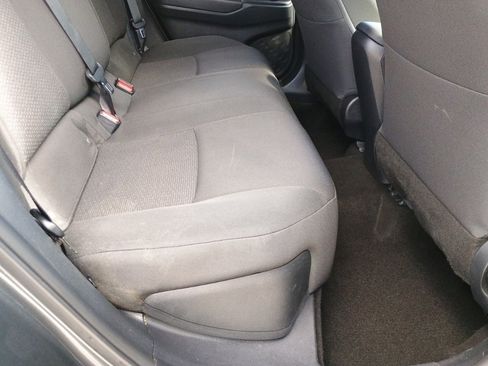 Used 2018 Toyota C-HR XLE image 17