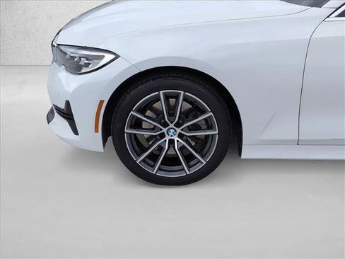 Used 2019 BMW 330i Sedan w/ Driving Assistance Package RWD image 25