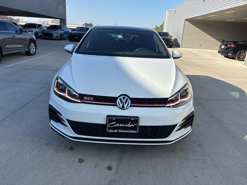 Used 2020 Volkswagen GTI SE image 2