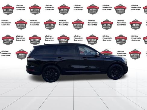 Used 2023 Lincoln Aviator Black Label w/ Jet Package image 7