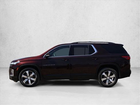 Used 2022 Chevrolet Traverse LT w/ LT Premium Package AWD/4WD image 9