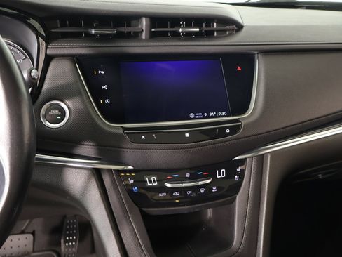 Used 2021 Cadillac XT5 Premium Luxury FWD image 5