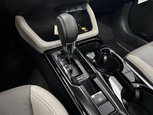 New 2026 Subaru Forester Limited AWD/4WD image 40