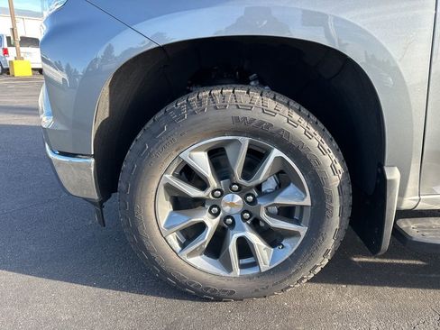New 2026 Chevrolet Silverado 1500 LT w/ Z71 Off-Road Package image 19